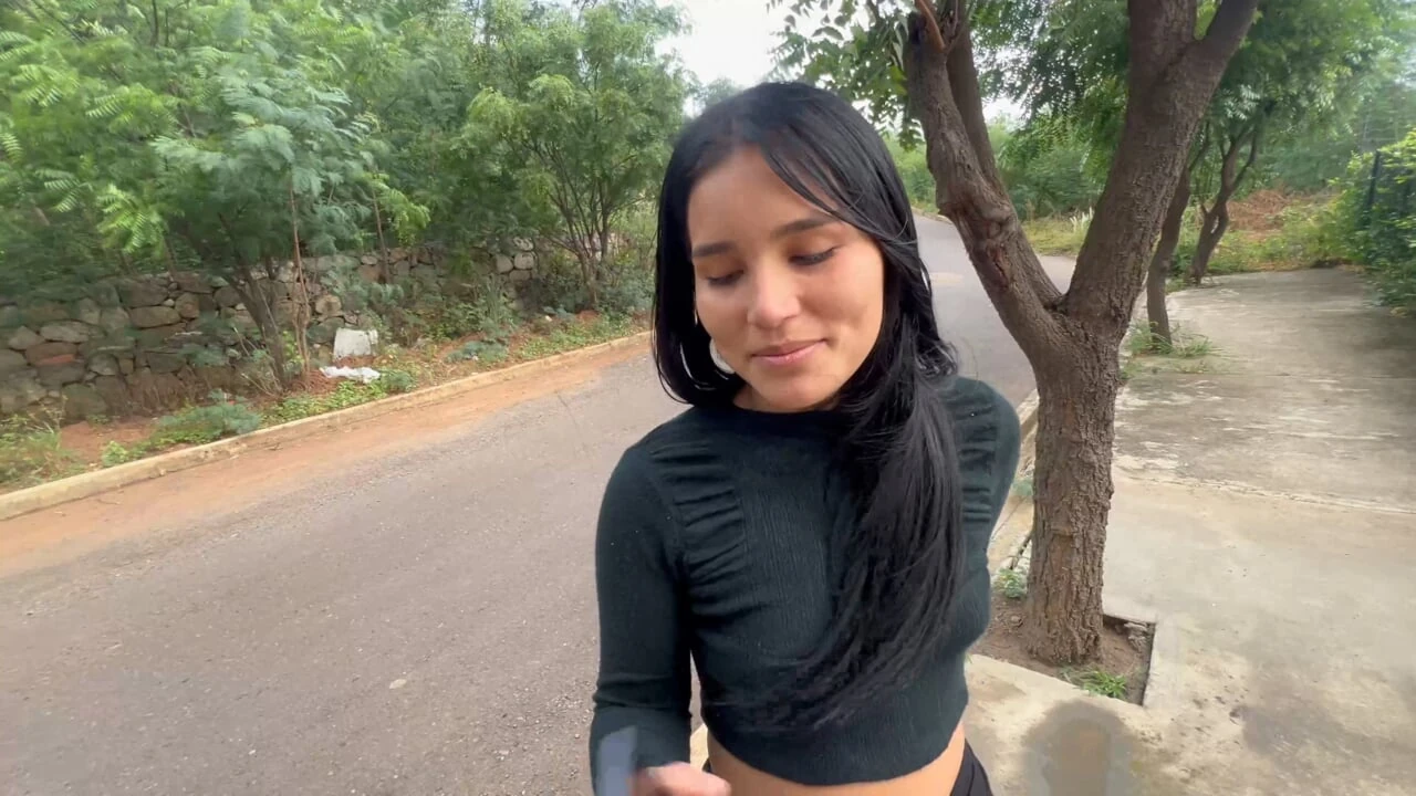 CASUAL SEX WITH STRANGER, I invite young Latina to my apartment to fuck her