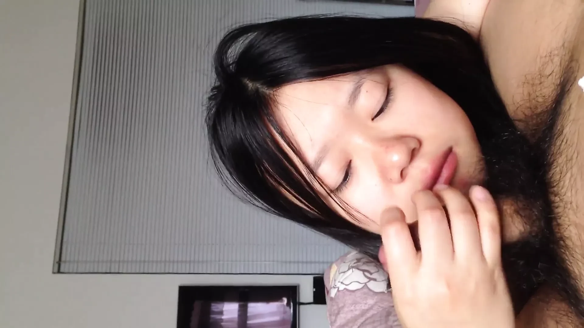 Lovely Chinese GF’s dirty sex, blow job, body licking