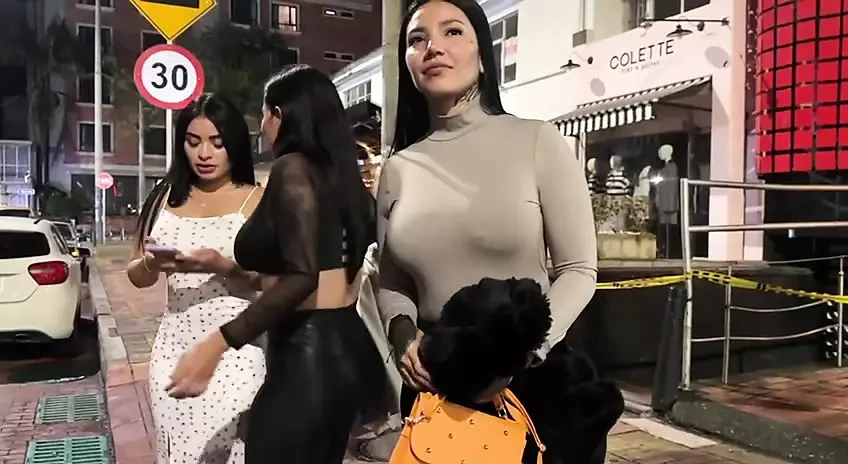 between friends who meet in one night