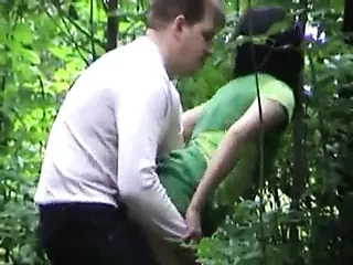 Milica&rsquo;s outdoor quickie